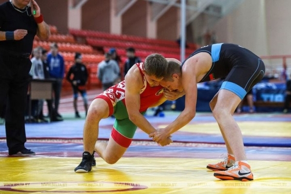 Около 200 юношей из Беларуси и России соберет в Бресте турнир по борьбе памяти Владимира Карвата Около 200 юношей из Беларуси и России соберет в Бресте турнир по борьбе памяти Владимира Карвата