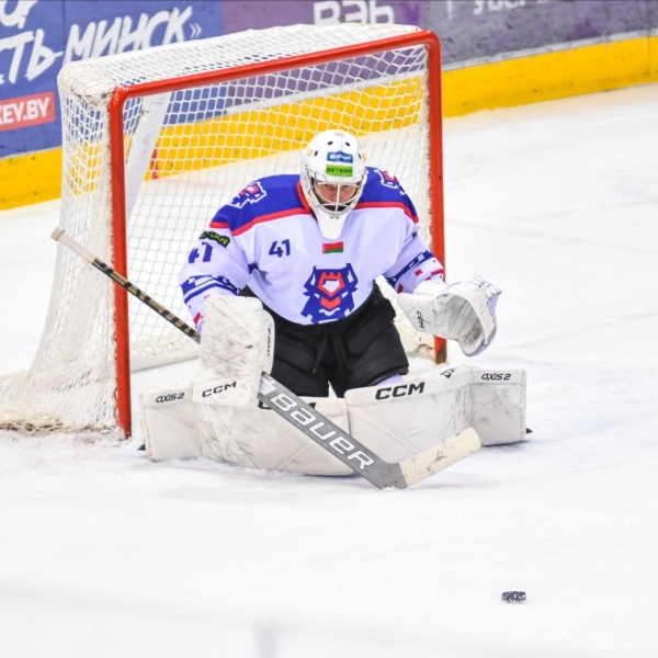 Голкипер «Бреста» попал в состав сборной Беларуси по хоккею с шайбой для участия в турнире в Москве Голкипер «Бреста» попал в состав сборной Беларуси по хоккею с шайбой для участия в турнире в Москве