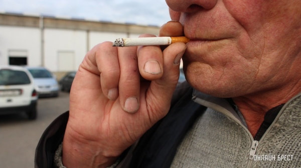 С 1 января подорожают многие марки сигарет