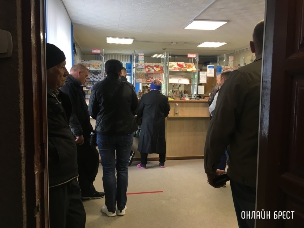 Как в Бресте работает почта на Рождество