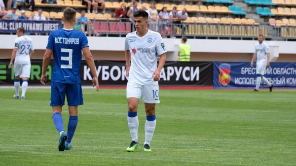 Нападающий «Динамо-Брест» Александр Шестюк покинул клуб Нападающий «Динамо-Брест» Александр Шестюк покинул клуб