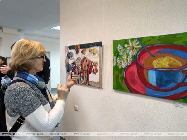 Юбилейную выставку молодых художников «Усе разам» презентовали в Бресте