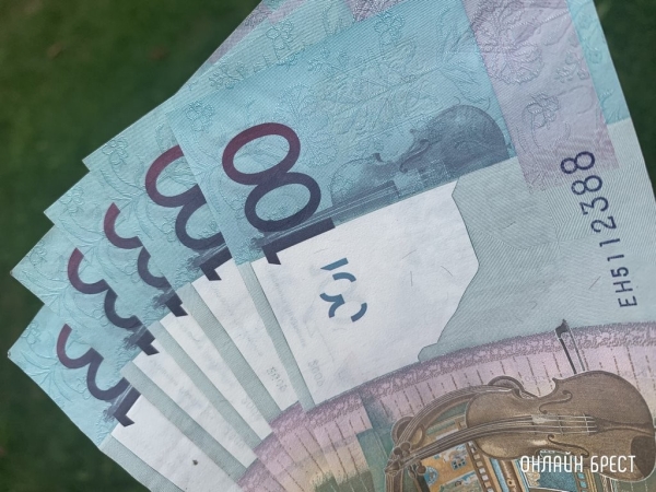 В МНС рассказали, за какие подарки белорусские блогеры должны заплатить налог