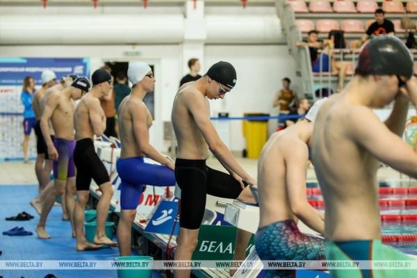 В Бресте стартовал открытый чемпионат Беларуси по плаванию В Бресте стартовал открытый чемпионат Беларуси по плаванию