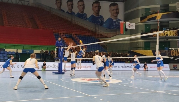 Брестская команда «Прибужье» близка к выходу в финал женского чемпионата Беларуси по волейболу