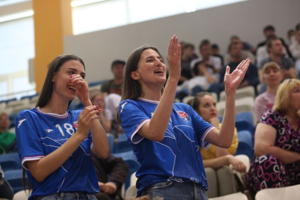 Гандболисты клуба «Мешков Брест» с победы стартовали в финальной серии плей-офф чемпионата Беларуси Гандболисты клуба «Мешков Брест» с победы стартовали в финальной серии плей-офф чемпионата Беларуси