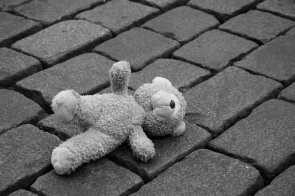 В Польше скончался раненный ножом ребенок. Что произошло